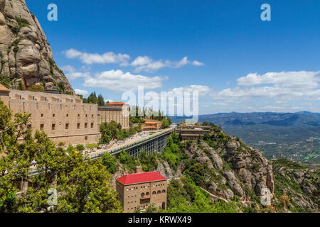 Hohen Berg rund um das Kloster von Santa Maria de Montserrat (Kloster Montserrat) in Katalonien, Spanien Stockfoto