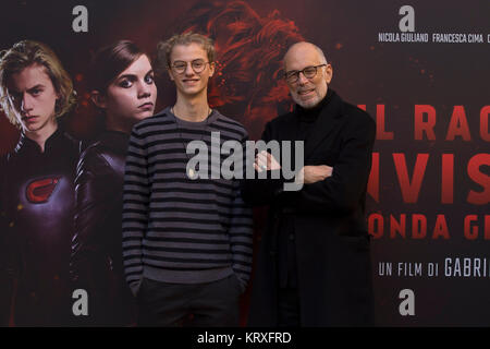 Gabrile Salvatores, Ludovico Girardello und Victor Perez Bilder, die während der fotoauftrag der italienischen Film Il Ragazzo Unsichtbare seconda Generazione im Hotel Le Meridien Visconti in Rom Stockfoto