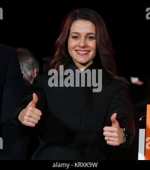 Barcelona, Spanien. 21 Dez, 2017. Ines Arrimadas und Albert Rivera während der Feier des Sieges bei den Wahlen von Katalonien, am 21. Dezember 2017. Credit: Gtres Información más Comuniación auf Linie, S.L./Alamy leben Nachrichten Stockfoto