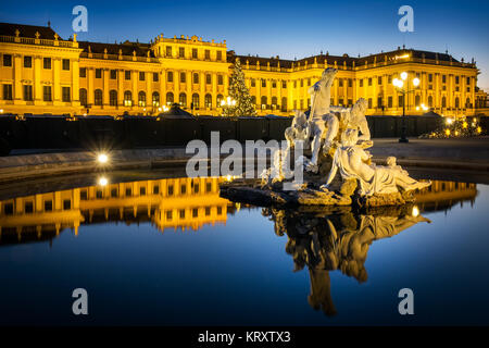 Weihnachtsmarkt Schloss Schönbrunn Stockfoto