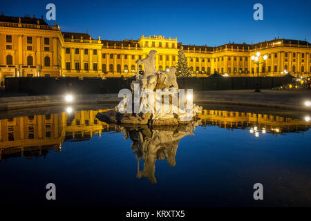 Weihnachtsmarkt Schloss Schönbrunn Stockfoto