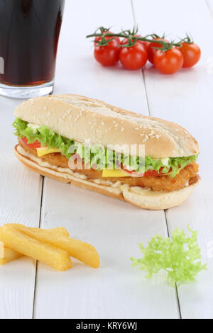 Chickenburger Huhn Hühnchen Burger Hamburger Cola Getränk Fast Food Stockfoto