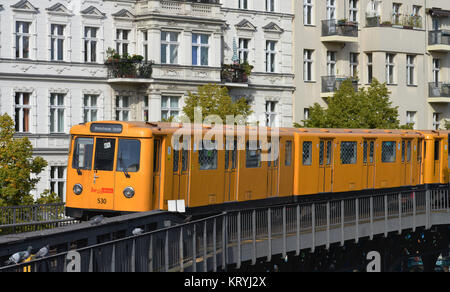 U-Bahn, Schlesisches Tor, Kreuzberg Berlin Deutschland, U-Bahn, Schlesisches Tor, Kreuzberg Berlin Deutschland Stockfoto