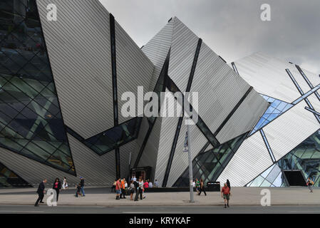 Royal Ontario Museum, Königin? ? ? Siehe Park, Toronto, Ontario, Kanada, Royal Ontario Museum, Queen's Park, Kanada Stockfoto
