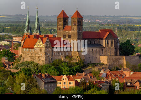 Mit Blick auf das Quedlinburger Schloss Stockfoto