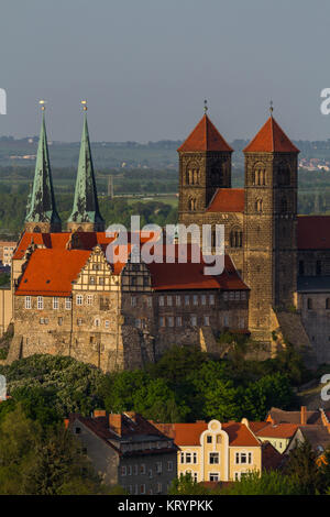 Mit Blick auf das Quedlinburger Schloss Stockfoto