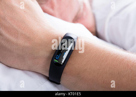 Fitness Tracker mit Heartbeat Rate Stockfoto