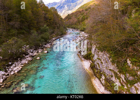 Blick auf den Fluss Soca in Slowenien Stockfoto