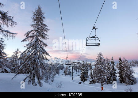 Skizentrum Vogel in den Bergen Julischen Alpen Stockfoto