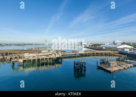 Red Funnel Terminal, Southampton, Hampshire, Isle of Wight, England, Großbritannien Stockfoto