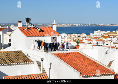 Blick über die Dächer der Stadt Lagos Algarve Stockfoto