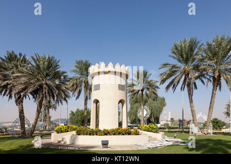 Turm in einem Kreisverkehr in Liwa Oase Stockfoto