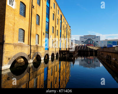 ExCeL Exhibition Centre (London) ist ein Ausstellungen und International Convention Center in Custom House, London Borough von Newham - England Stockfoto