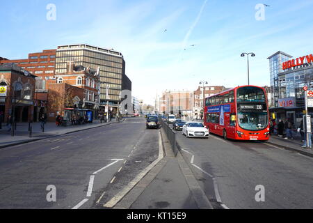 Woodgreen High Street in London, Vereinigtes Königreich Stockfoto