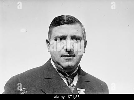 Charles M. Schwab war ein amerikanischer Industrialist und Philanthrope, der für seine führende Position in der Stahlindustrie bekannt war. Als Gründer von Bethlehem Steel spielte Schwab eine wichtige Rolle beim industriellen Wachstum der Vereinigten Staaten während des späten 19. Und frühen 20. Jahrhunderts. Seine Arbeit trug zum Ausbau der amerikanischen Produktion und Infrastruktur bei. Stockfoto