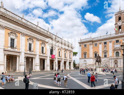 Palazzo Nuovo mit Palazzo Senatorenpalast nach rechts, die Kapitolischen Museen, der Piazza del Campidoglio in Rom, Italien Stockfoto