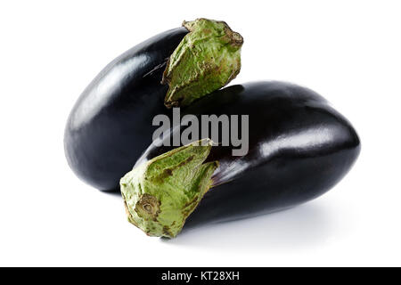 Reifen Aubergine auf weißem Hintergrund. Gesundes Essen. Stockfoto