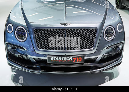Frankfurt, Deutschland - 12. September 2017: 2017 Bentley Bentayga W12 von Startech präsentiert auf der 67. Internationalen Automobil-Ausstellung (IAA) in der M Stockfoto