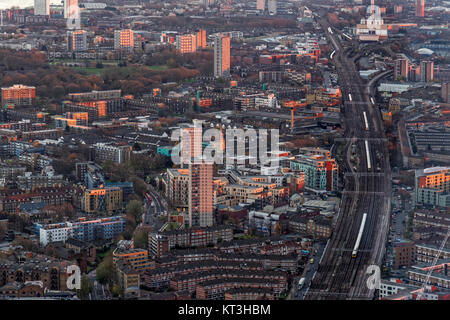 LONDON - Dezember 6: Blick von der Shard in London am 6. Dezember 2013 Stockfoto