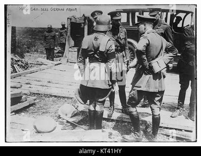 König Geo sieht die deutsche Rüstung (21083491103) Stockfoto