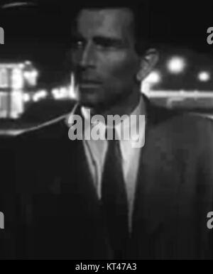 Michael Rennie (1909–1971) war ein englischer Schauspieler, der vor allem für seine Rolle als Klaatu im Science-Fiction-Klassiker „The Day the Earth still“ von 1951 bekannt war. Seine Karriere umspannte sowohl das britische als auch das Hollywood-Kino. Stockfoto