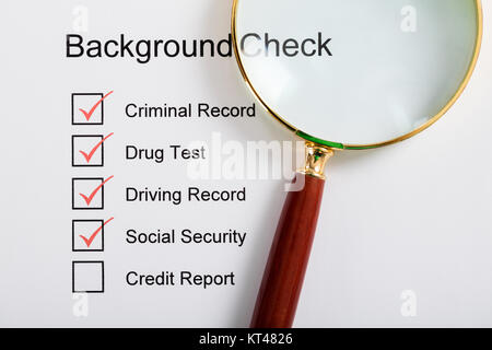 Lupe über Hintergrund Form prüfen Stockfoto