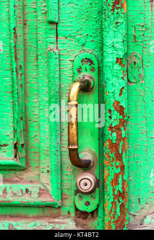 In der Nähe von Alte Bronze türgriff Stockfoto