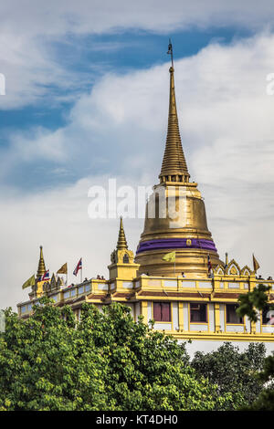 Der Stupa an der Spitze der Wat Saket, auch bekannt als die goldenen Bergs, im historischen Viertel von Bangkok, Thailand-Hauptstadt. Stockfoto