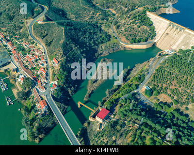 Luftaufnahme von Pomarao Dam Stockfoto