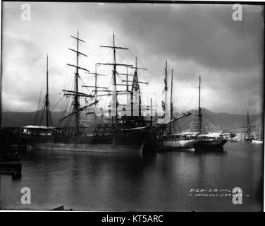 Pier E 28093 O. R. und L. Co. Honolulu Hafen Foto von Bruder Bertram Stockfoto