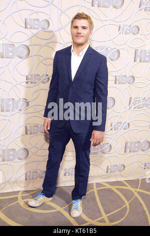 BEVERLY HILLS, Ca - 08. Januar: Schauspieler Chris Zylka besucht HBO Offizielle Golden Globe Awards nach Partei auf ca. 55 Restaurant Im Beverly Hilton Hotel am 8. Januar 2017 in Beverly Hills, Kalifornien. Foto von Barry King/Alamy Stock Foto Stockfoto