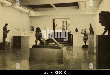 Das Whitney Museum of American Art in New York beherbergt viele bedeutende Werke amerikanischer Kunst. Die Galerie 0014 bietet eine Sammlung von Originalstücken, die verschiedene künstlerische Bewegungen und Stile im Kontext der amerikanischen Kultur und Geschichte widerspiegeln. Stockfoto