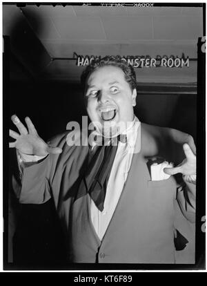 (Porträt von Chubby Jackson, Esquire Club, Valley Stream, Long Island, New York, Ca. Jan. 1947) (5019792953) Stockfoto