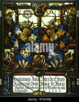 Schweizer Buntglaswappen aus dem Jahr 1685 mit heraldischen Mustern. Abmessungen: 5/8 Ã – 3/4 Zoll. Geschenk von William H. Riggs, 1913. Beitrittsnummer: 25.135.155. Stockfoto