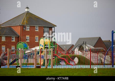 David Wilson Wohnungen im Chapelford Dorf eine reife große Entwicklung in Warrington Stockfoto