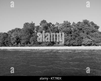 Giardini in Venedig in Schwarz und Weiß Stockfoto