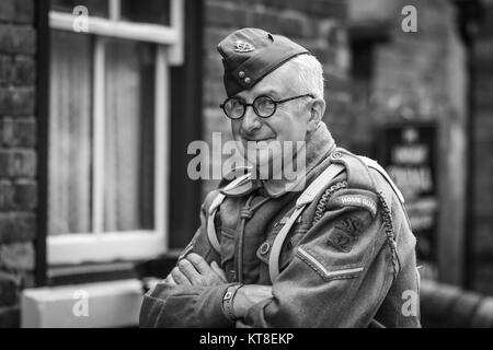 1940 s Re-Enactor im Black Country Living Museum in Dudley, England, Großbritannien Stockfoto