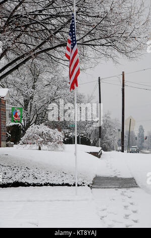 Lewiston, Idaho, USA. 22 Dez, 2017. Schwere Schnee fallen und kann frühe weiße Weihnachten in Lewiston Idaho. Credit: Francis Joseph Dean/Deanpictures/Alamy leben Nachrichten Stockfoto