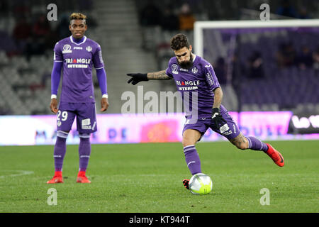 Toulouse (Frankreich), 29.November 2017 französische Fußballsport Meisterschaft Ligue 1 Saison 2017-2018 Toulouse FC gegen OGC Nizza JAKUP JIMMY DURMAZ Credit: Sebastien Lapeyrere/Alamy Leben Nachrichten. Stockfoto