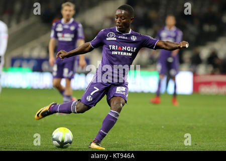 Toulouse (Frankreich), 29.November 2017 französische Fußballsport Meisterschaft Ligue 1 Saison 2017-2018 Toulouse FC gegen OGC Nizza MAX GRADEL Credit: Sebastien Lapeyrere/Alamy Leben Nachrichten. Stockfoto