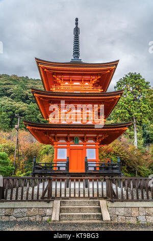 Koyasu Pagode (Koyasu keine Tou) Inschrift am Kiyomizu-dera Tempel Komplex. In Higashiyama-ku, Kyoto, Japan Stockfoto