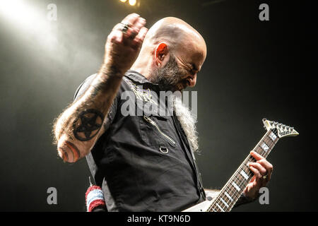 Die amerikanische Thrash Metal Band Anthrax führt ein Live Konzert in den Amager Bio in Kopenhagen. Hier Gitarrist Scott Ian ist live auf der Bühne gesehen. Dänemark, 06.03.2017. Stockfoto