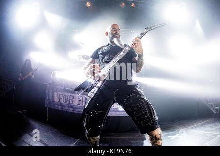 Die amerikanische Thrash Metal Band Anthrax führt ein Live Konzert in den Amager Bio in Kopenhagen. Hier Gitarrist Scott Ian ist live auf der Bühne gesehen. Dänemark, 06.03.2017. Stockfoto