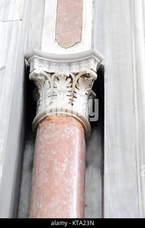 Dezember 17,2009 ISTANBUL. der Ortaköy Moschee erbaut 1721 (Ortaköy Camii), offiziell die Büyük Mecidiye Camii in Beşiktaş Istanbul, Istanbul, Türkei, gelegen an ist Stockfoto