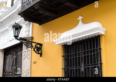 Koloniale Architektur in Lima Stadt, Goyeneche Palast und den Ucayali Street, Peru. Stockfoto