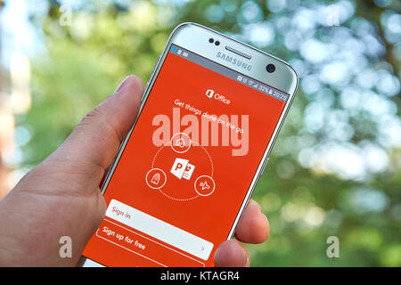 MONTREAL, KANADA - 23. MAI 2016 - Microsoft Office PowerPoint Anwendung auf Samsung S7. Stockfoto
