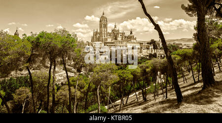 Vista de la ciudad de Segovia con su catedral. Castilla León. España. Stockfoto