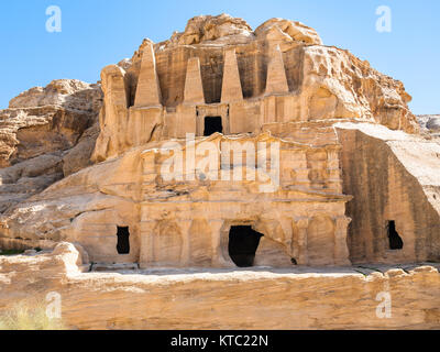 Der Obelisk Grab und Triclinium in Petra Stockfoto