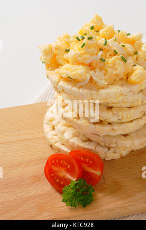 Reis Brot mit Rührei Stockfoto