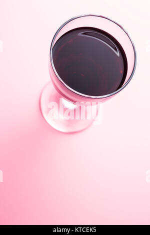 Glas Rotwein. Stockfoto